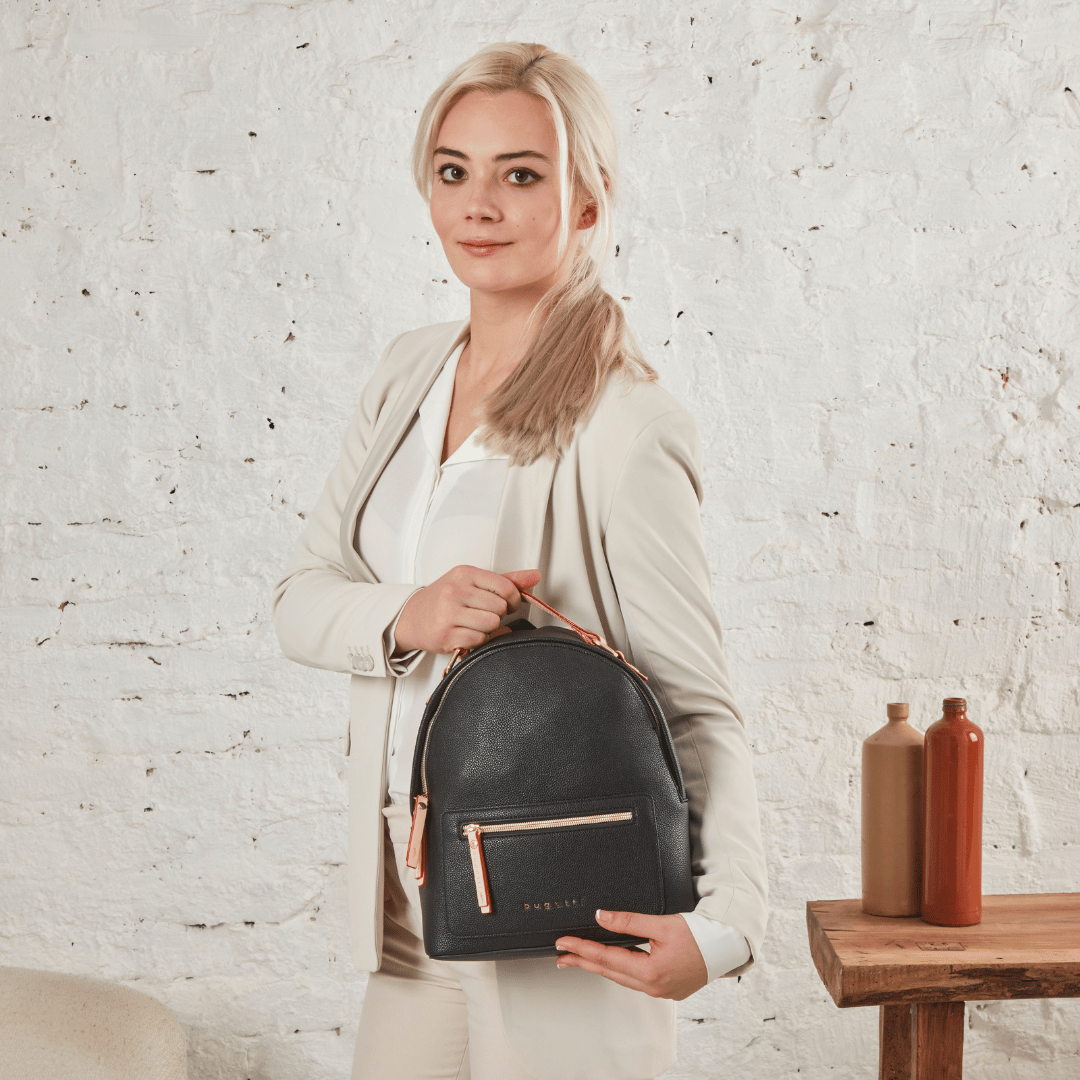 Rucsac damă Bugatti, model ELLA, 496630, negru